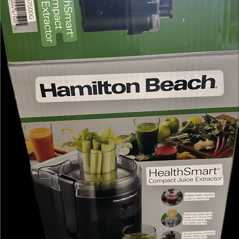 Hamilton Beach HealthSmart Compact Juice Extractor - Black and Green